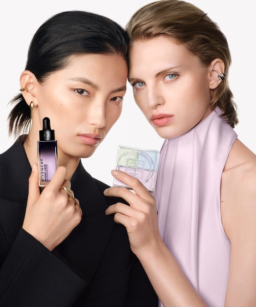 GIVENCHY BEAUTY（ジバンシイ ビューティー）の「プリズム・リーブル・ケア＆カラー・セラム・プライマー（化粧下地・レディース・パープル/グリーン/ピンク・FREE）」の18枚目の写真