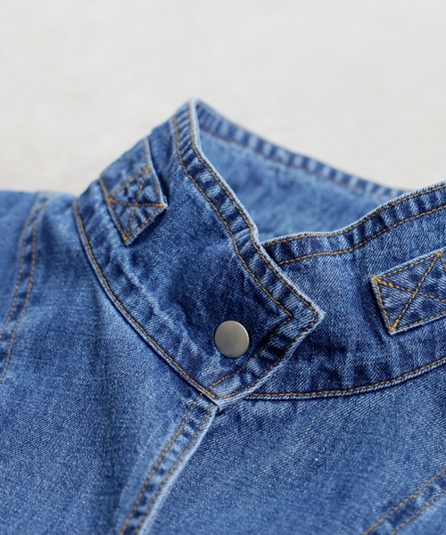 antiqua(アンティカ)の「スタンドカラー デニムジャケット(デニムジャケット・レディース・ブルー系その他・ONESIZE)」の6枚目の写真