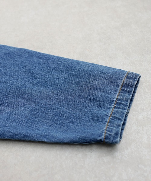 antiqua(アンティカ)の「スタンドカラー デニムジャケット(デニムジャケット・レディース・ブルー系その他・ONESIZE)」の5枚目の写真