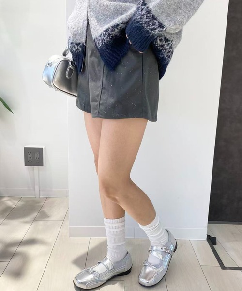 mebole(メボレ)の「ラメショートパンツ(その他パンツ・レディース・ブラック/グレー・SMALL/MEDIUM)」の22枚目の写真