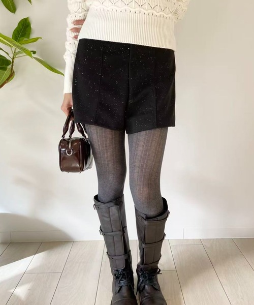 mebole(メボレ)の「ラメショートパンツ(その他パンツ・レディース・ブラック/グレー・SMALL/MEDIUM)」の5枚目の写真