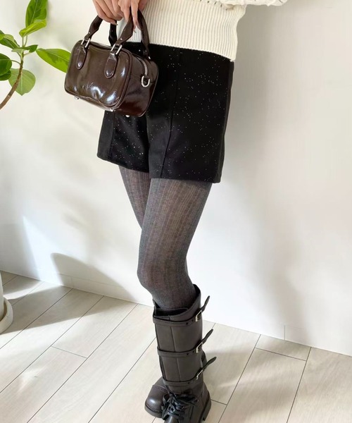 mebole(メボレ)の「ラメショートパンツ(その他パンツ・レディース・ブラック/グレー・SMALL/MEDIUM)」の7枚目の写真