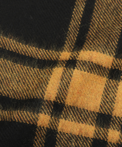 EDIFICE（エディフィス）の「MAGNIBERG（マグニバーグ）Queen scarf（マフラー・メンズ・キャメル/ブラウン/マスタード/グリーン・FREE）」の17枚目の写真