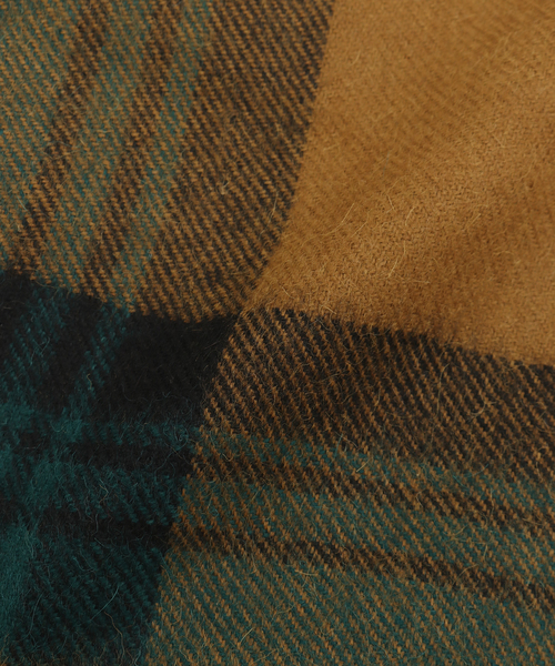EDIFICE（エディフィス）の「MAGNIBERG（マグニバーグ）Queen scarf（マフラー・メンズ・キャメル/ブラウン/マスタード/グリーン・FREE）」の18枚目の写真