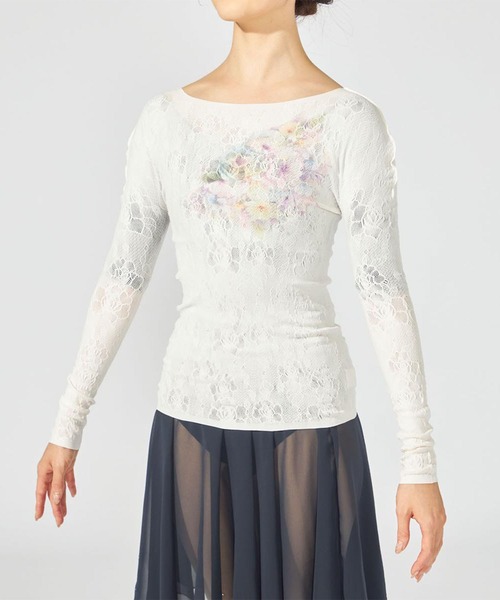 Chacott（チャコット）の「【ノーソーイングニット】フラワーブーケプリントニットトップ（ニット/セーター・レディース・ホワイト/ライトピンク・M）」の9枚目の写真