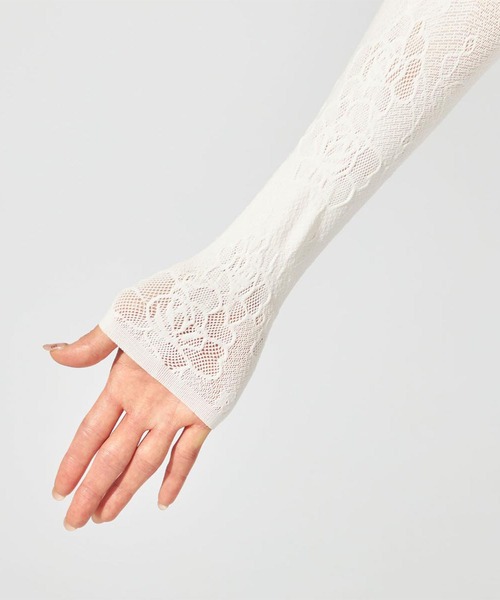 Chacott（チャコット）の「【ノーソーイングニット】フラワーブーケプリントニットトップ（ニット/セーター・レディース・ホワイト/ライトピンク・M）」の11枚目の写真