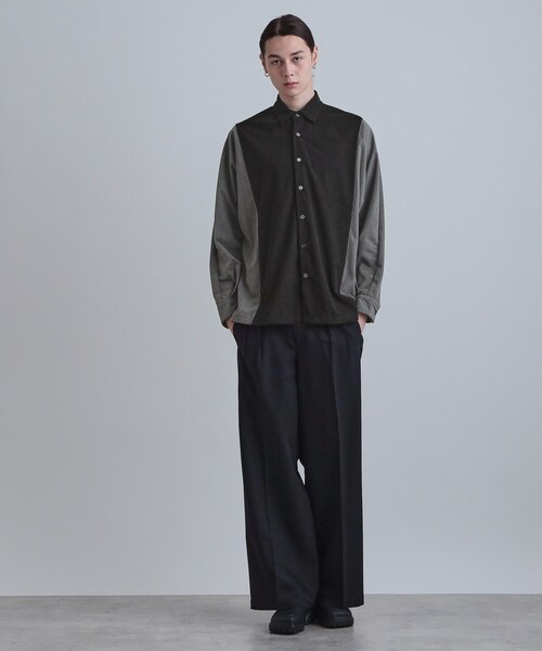 tk.TAKEO KIKUCHI（ティーケータケオキクチ）の「コーデュロイドルマンシャツ（シャツ/ブラウス・メンズ・ネイビー/ライトグレー/ブラック・02/03）」の9枚目の写真