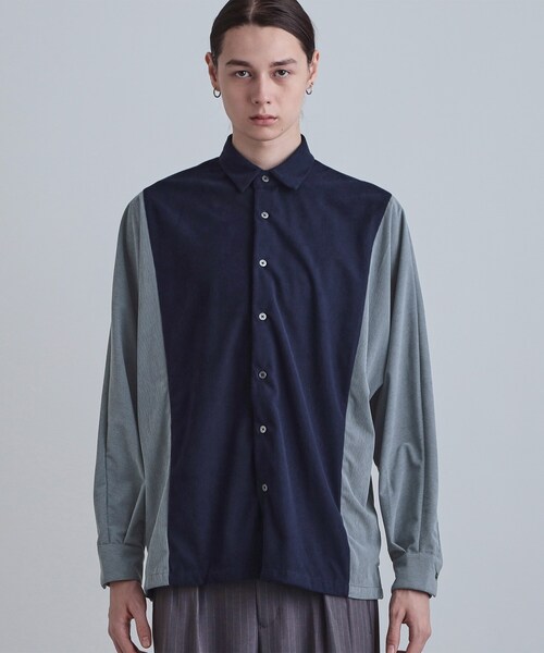 tk.TAKEO KIKUCHI（ティーケータケオキクチ）の「コーデュロイドルマンシャツ（シャツ/ブラウス・メンズ・ネイビー/ライトグレー/ブラック・02/03）」の16枚目の写真