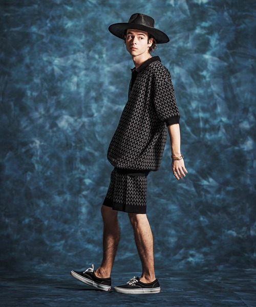 Jih Nunc(ジーヌンク)の「mp14515-総柄ジャガードニットショートパンツ(JIH-H262002)(その他パンツ・メンズ・ブラック×グレー/ブラウン/ブラック×ホワイト・L/M/S)」の10枚目の写真