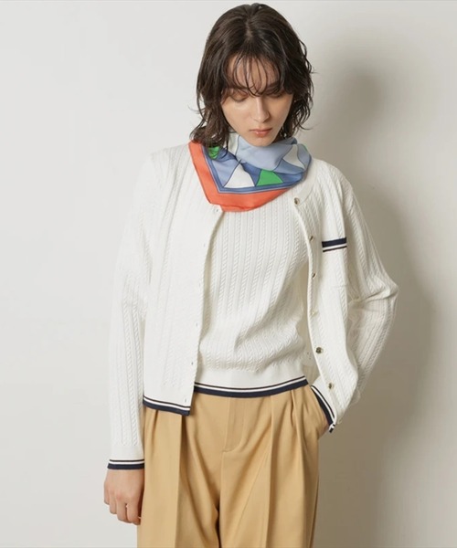 CADUNE(カデュネ)の「ケーブルアンサンブル(ニット/セーター・レディース・ホワイト/ブラック系その他/ベージュ/ホワイト系その他/レッド/ネイビー・38)」の20枚目の写真