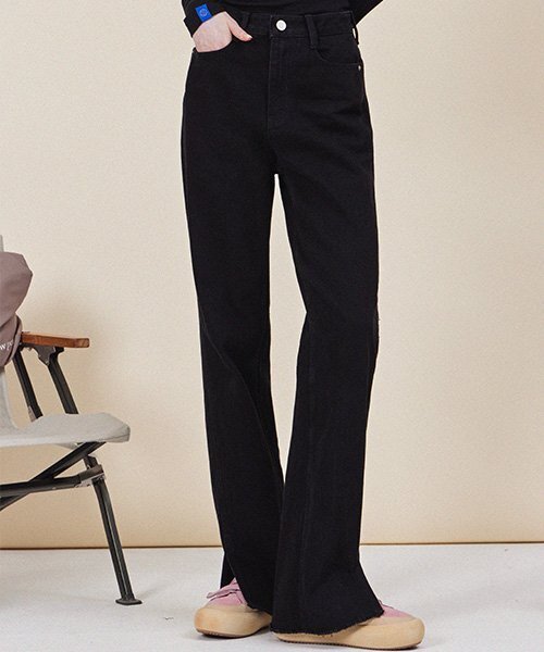 HAINT（ヘイント）の「ニクシスリットロングワイドパンツ（デニムパンツ・レディース・ブラック・L/M/S）」の2枚目の写真