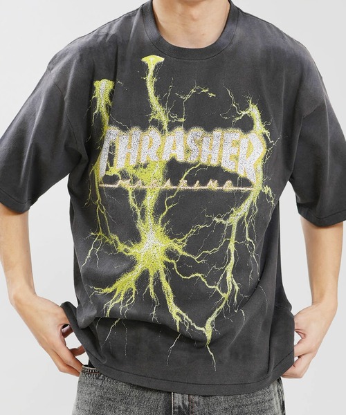 Knuth Marf フリル付き黒半袖Tシャツ Knuth Marf（クヌースマーフ） ブラウス メニー ウェイ フリル