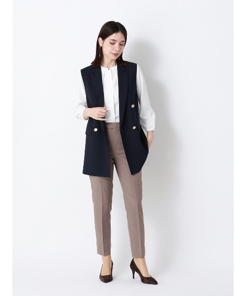 SUIT SQUARE（スーツスクエア）の「フロントタックブラウス 7分袖 ウォッシャブル ジョーゼット 無地（シャツ/ブラウス・レディース・ライトグレー/オフホワイト/ブルー・38(9号)/40(11号)）」の13枚目の写真