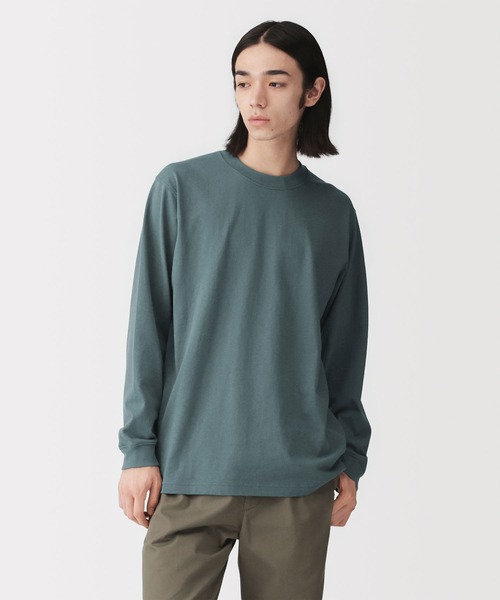 無印良品（ムジルシリョウヒン）の「紳士　洗いざらし太番手クルーネック長袖Ｔシャツ（Tシャツ/カットソー・メンズ・ブラウン系/スモーキーグリーン系/チャコールグレー/ブルー系/ホワイト・L/XL/S/M）」の5枚目の写真