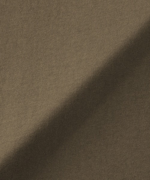 無印良品（ムジルシリョウヒン）の「紳士　洗いざらし太番手クルーネック長袖Ｔシャツ（Tシャツ/カットソー・メンズ・ブラウン系/スモーキーグリーン系/チャコールグレー/ブルー系/ホワイト・L/XL/S/M）」の9枚目の写真