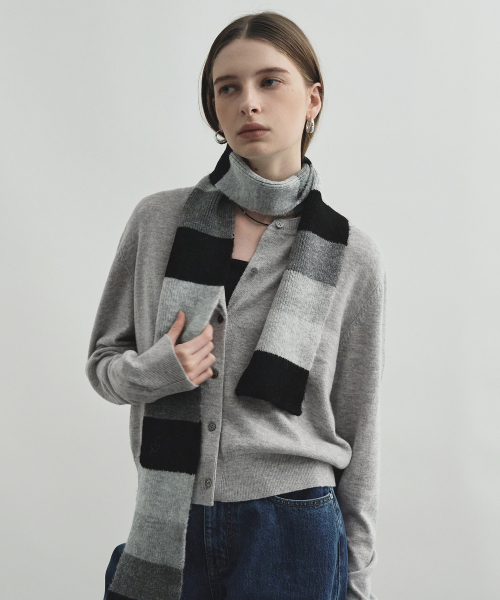 MONGDOL（モンドル）の「ウールカシミヤラウンドネックカーディガングレーMDCD026GRAY（カーディガン/ボレロ・レディース・その他・MEDIUM/SMALL）」の2枚目の写真