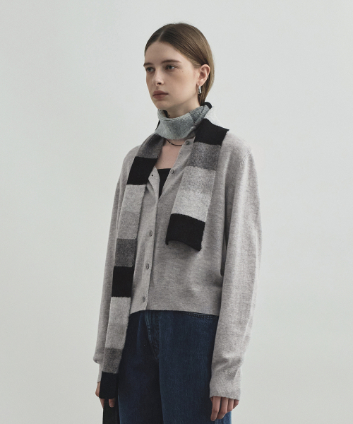 MONGDOL（モンドル）の「ウールカシミヤラウンドネックカーディガングレーMDCD026GRAY（カーディガン/ボレロ・レディース・その他・MEDIUM/SMALL）」の4枚目の写真