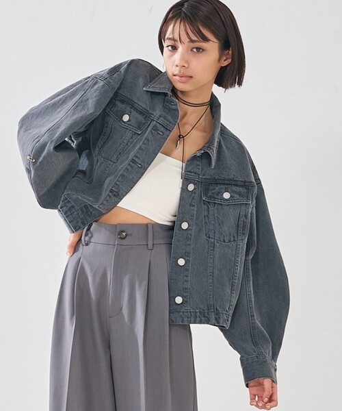 abahouse mavie（アバハウスマヴィ）の「【オリジナル】デニムショートジャケット/バルーン袖/長袖/羽織/春服（デニムジャケット・レディース・グレー/ライトブルー/サックスブルー・フリー）」の2枚目の写真