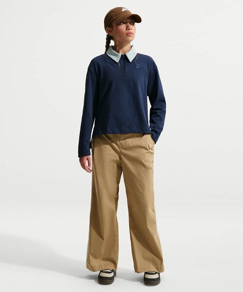 NIKE（ナイキ）の「ナイキ スポーツウェア コレクション ジュニア (ガールズ) ロングスリーブ ポロ トップ / Nike Sportswear Collection Big Kids' (Girls') Long-Sleeve Polo Top IF2311-410 Midnight Navy（ポロシャツ・キッズ・ネイビー・160/150/130/140）」の4枚目の写真