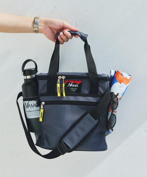 NANGA(ナンガ)の「NANGA × FREAK'S STORE/ナンガ × フリークスストア 別注 SOFT COOLER 10L ソフトクーラー 10L(アウトドアグッズ・メンズ・グレー/ブラック/その他9・ONE SIZE)」の12枚目の写真
