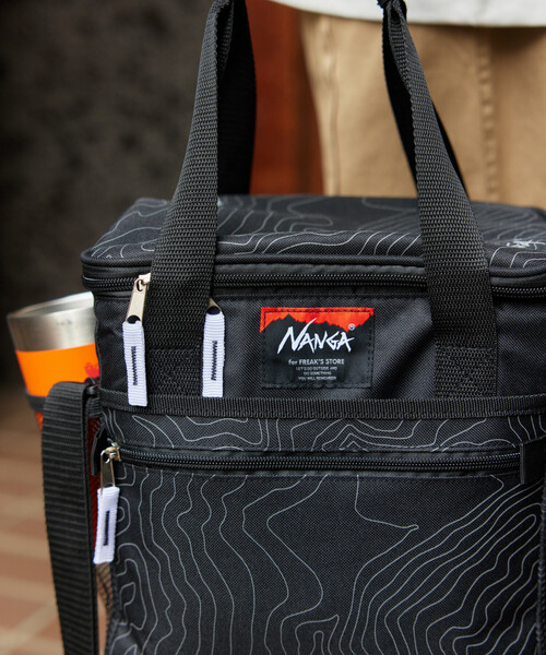 NANGA（ナンガ）の「NANGA × FREAK'S STORE/ナンガ × フリークスストア 別注 SOFT COOLER 10L ソフトクーラー 10L（アウトドアグッズ・メンズ・グレー/ブラック・ONE SIZE）」の10枚目の写真
