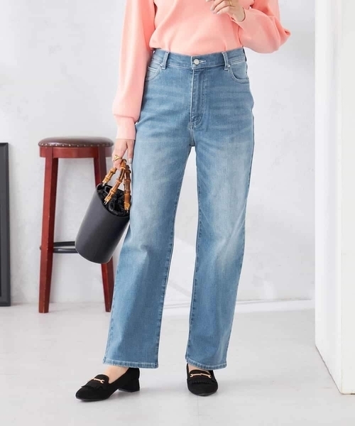 a.v.v(アーヴェヴェ)の「ストレートデニムパンツ(その他パンツ・レディース・ブルー/ライトグレー/ダークインディゴブルー・34/42/36/38/40)」の3枚目の写真