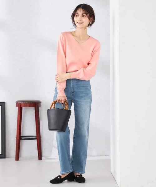 a.v.v(アーヴェヴェ)の「ストレートデニムパンツ(その他パンツ・レディース・ブルー/ライトグレー/ダークインディゴブルー・34/42/36/38/40)」の12枚目の写真