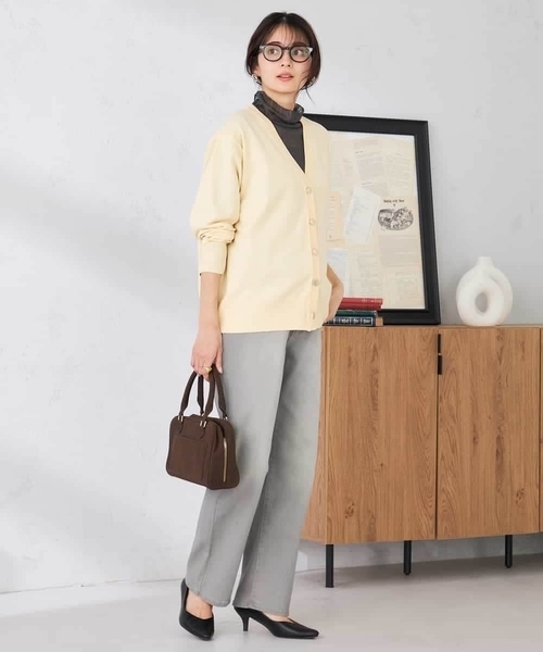 a.v.v(アーヴェヴェ)の「ストレートデニムパンツ(その他パンツ・レディース・ブルー/ライトグレー/ダークインディゴブルー・34/42/36/38/40)」の20枚目の写真