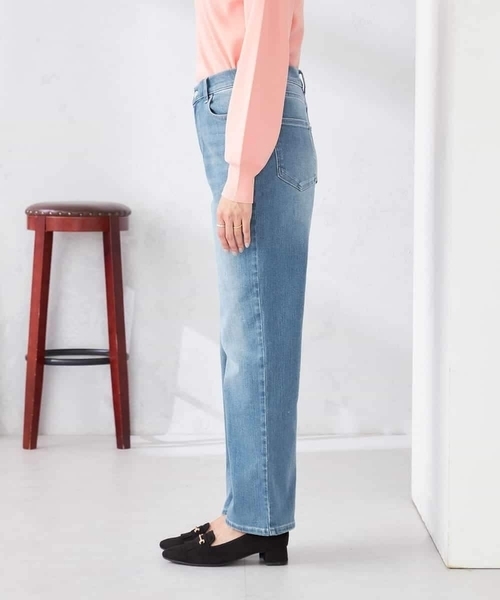 a.v.v(アーヴェヴェ)の「ストレートデニムパンツ(その他パンツ・レディース・ブルー/ライトグレー/ダークインディゴブルー・34/42/36/38/40)」の22枚目の写真