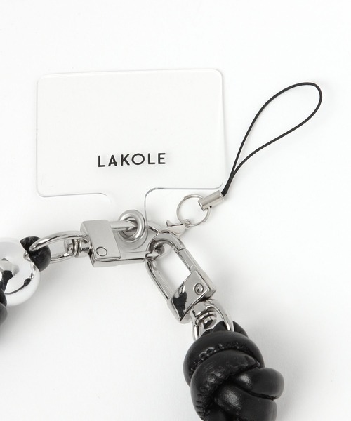 LAKOLE(ラコレ)の「シルバービーズハンドストラップ / 644825(スマホグッズ・レディース・ブラック/グレー/その他1・FREE)」の4枚目の写真