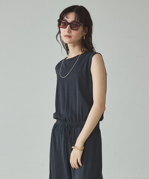 qualite(カリテ)の「【接触冷感】レーヨンストレッチオールインワン/春服/夏服/オフィスカジュアル(ワンピース・レディース・チャコールグレー/グレー・38/36)」の21枚目の写真