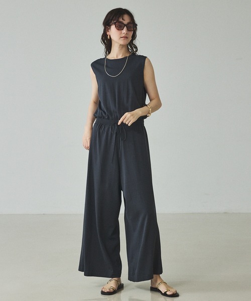 qualite(カリテ)の「【接触冷感】レーヨンストレッチオールインワン/春服/夏服/オフィスカジュアル(ワンピース・レディース・チャコールグレー/グレー・38/36)」の2枚目の写真