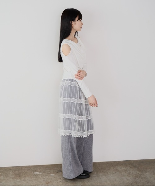 Siel(シエル)の「オープンショルダーカットソー(Tシャツ/カットソー・レディース・グレー/ホワイト/ブラック・FREE)」の22枚目の写真