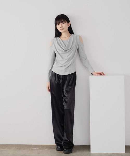Siel(シエル)の「オープンショルダーカットソー(Tシャツ/カットソー・レディース・グレー/ホワイト/ブラック・FREE)」の6枚目の写真