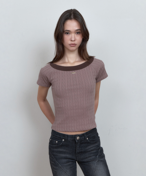 CURETTY(キュリティ)の「C CABLE BOAT-NECK T-SHIRT_BROWN(Tシャツ/カットソー・レディース・ブラウン・SMALL)」の2枚目の写真