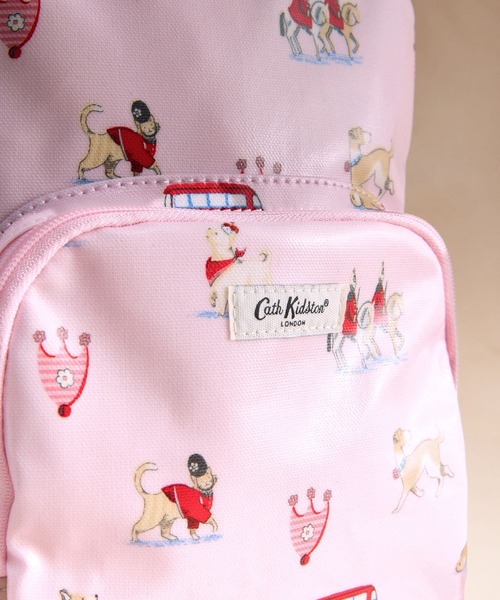Cath Kidston(キャスキッドソン)の「キッズ ミディアム バックパック Queenies London(ショルダーバッグ・レディース・ピンク・FREE)」の6枚目の写真