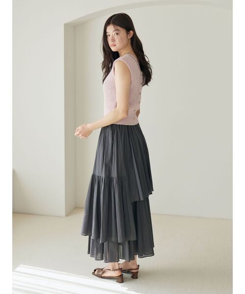 LAGUNAMOON（ラグナムーン）の「アシメティアードコットンスカート 【夏服】（スカート・レディース・チャコールグレー/ホワイト/オレンジ・MEDIUM/SMALL）」の17枚目の写真