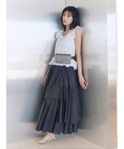 LAGUNAMOON（ラグナムーン）の「アシメティアードコットンスカート 春服（スカート・レディース・チャコールグレー/ホワイト・MEDIUM/SMALL）」の5枚目の写真