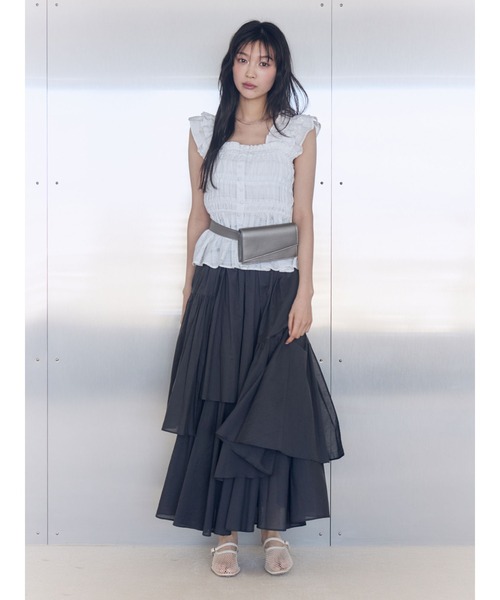 LAGUNAMOON（ラグナムーン）の「アシメティアードコットンスカート 春服（スカート・レディース・チャコールグレー/ホワイト・MEDIUM/SMALL）」の7枚目の写真