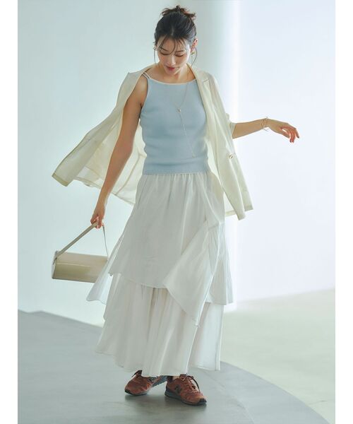 LAGUNAMOON(ラグナムーン)の「アシメティアードコットンスカート 【夏服】(スカート・レディース・チャコールグレー/ホワイト/オレンジ・MEDIUM/SMALL)」の4枚目の写真