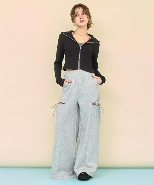 ANAP(アナップ)の「ホルターキャミ ドッキング Wジップ リブトップス(Tシャツ/カットソー・レディース・ホワイト/ブラック/ライトブルー・F)」の5枚目の写真