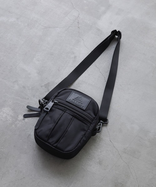 GREGORY（グレゴリー）の「《別注》【GREGORY/グレゴリー】クイックポケットS（ショルダーバッグ・メンズ・ブラック・FREE）」の2枚目の写真