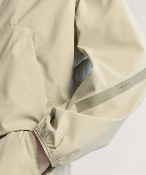 adidas(アディダス)の「アディダス Z.N.E.ウーブン ボンバー / アディダス adidas(MA-1・レディース・ブラック/ベージュ/ブルー・X-LARGE/LARGE/MEDIUM/SMALL/XX-LARGE)」の5枚目の写真