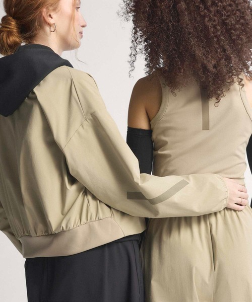 adidas(アディダス)の「アディダス Z.N.E.ウーブン ボンバー / アディダス adidas(MA-1・レディース・ブラック/ベージュ/ブルー・X-LARGE/LARGE/MEDIUM/SMALL/XX-LARGE)」の7枚目の写真