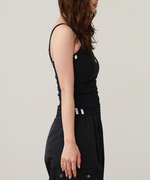 adidas(アディダス)の「adidas/アディダス トレフォイルロゴ ダブルレイヤータンクトップ 2026年春夏(タンクトップ・レディース・ブラック・S/M/L)」の18枚目の写真