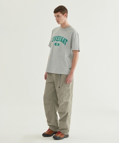 COVERNAT(カバーナット)の「ARCH 08 LOGO T-SHIRT(Tシャツ/カットソー・メンズ・ブラック/杢グレー/ヘザーグレー/ターコイズブルー/カモフラージュ/ホワイト・XX-LARGE/X-LARGE/LARGE/MEDIUM/SMALL/X-SMALL)」の4枚目の写真