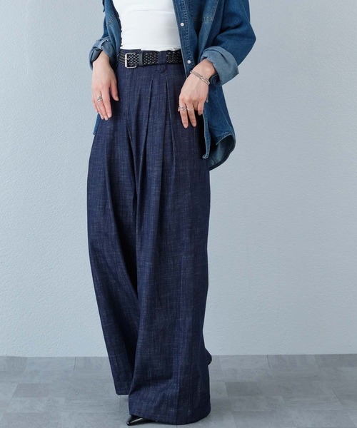 murea（ミュレア）の「ベルト付き ワイドタックパンツ（その他パンツ・レディース・ブラウン/ブラック/ブルー・M/S）」の2枚目の写真
