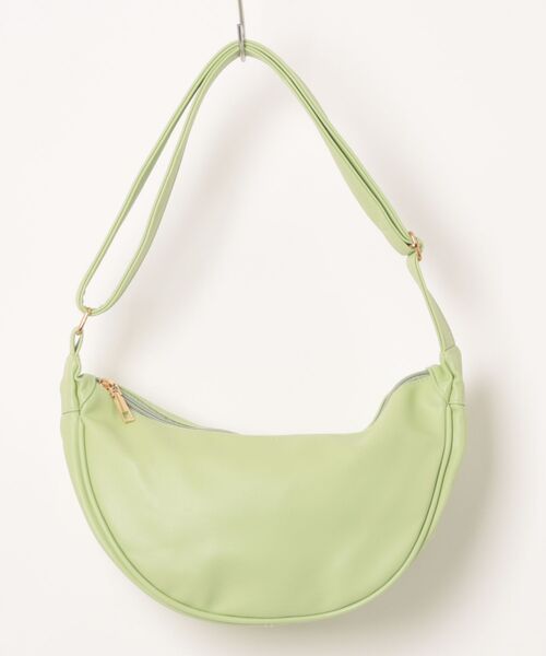 Fun & Daily(ファンアンドデイリー)の「Half Moon Shoulder Bag / Body Bag(ショルダーバッグ・レディース・ブラック/グリーン/ベージュ・FREE)」の16枚目の写真