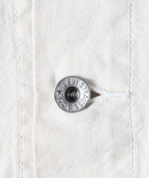 Levi's（リーバイス）の「Levi's(リーバイス)【メンズ】トラッカージャケット（デニムジャケット・メンズ・オフホワイト・L/S/M）」の8枚目の写真