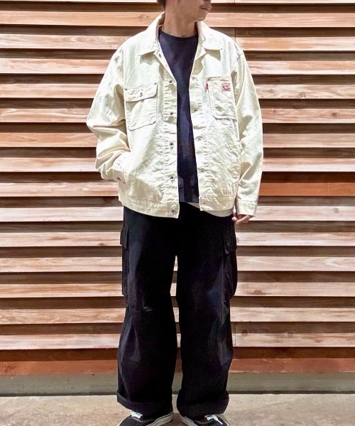 Levi's（リーバイス）の「Levi's(リーバイス)【メンズ】トラッカージャケット（デニムジャケット・メンズ・オフホワイト・L/S/M）」の20枚目の写真